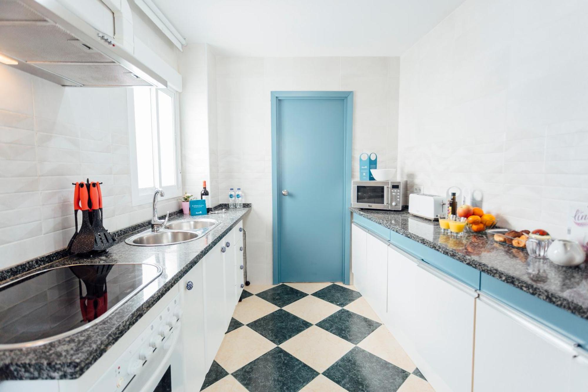Stunning And Colorful- 4Bd 2Bth- Santa Cruz Lägenhet Sevilla Exteriör bild