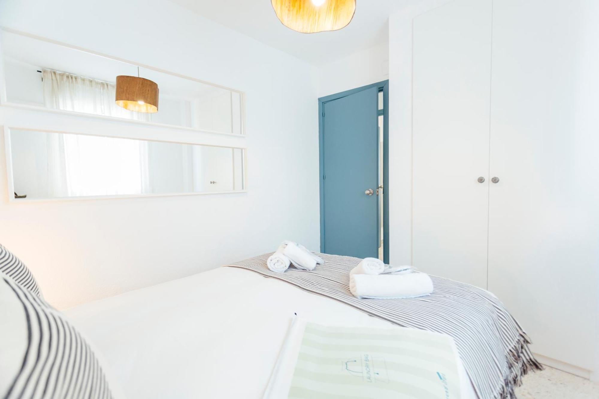Stunning And Colorful- 4Bd 2Bth- Santa Cruz Lägenhet Sevilla Exteriör bild