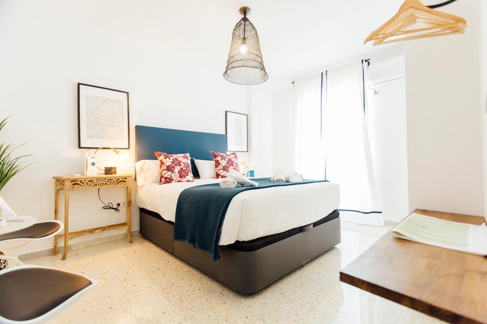 Stunning And Colorful- 4Bd 2Bth- Santa Cruz Lägenhet Sevilla Exteriör bild